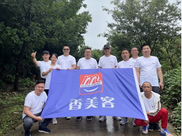 1690439714127373.jpg 640.jpg